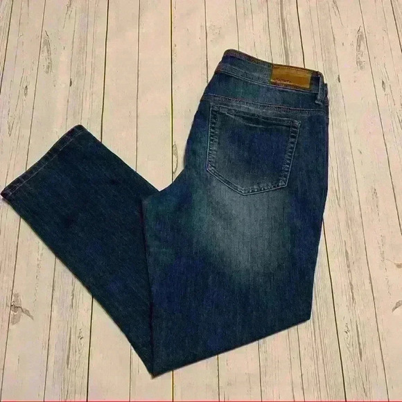 Dollhouse Jeans Straight Blue Washed 13 - Picture 1 of 8